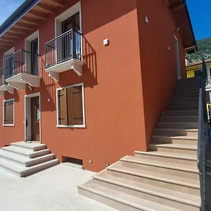 Casa Gabry , Monte (Veneto) Italia